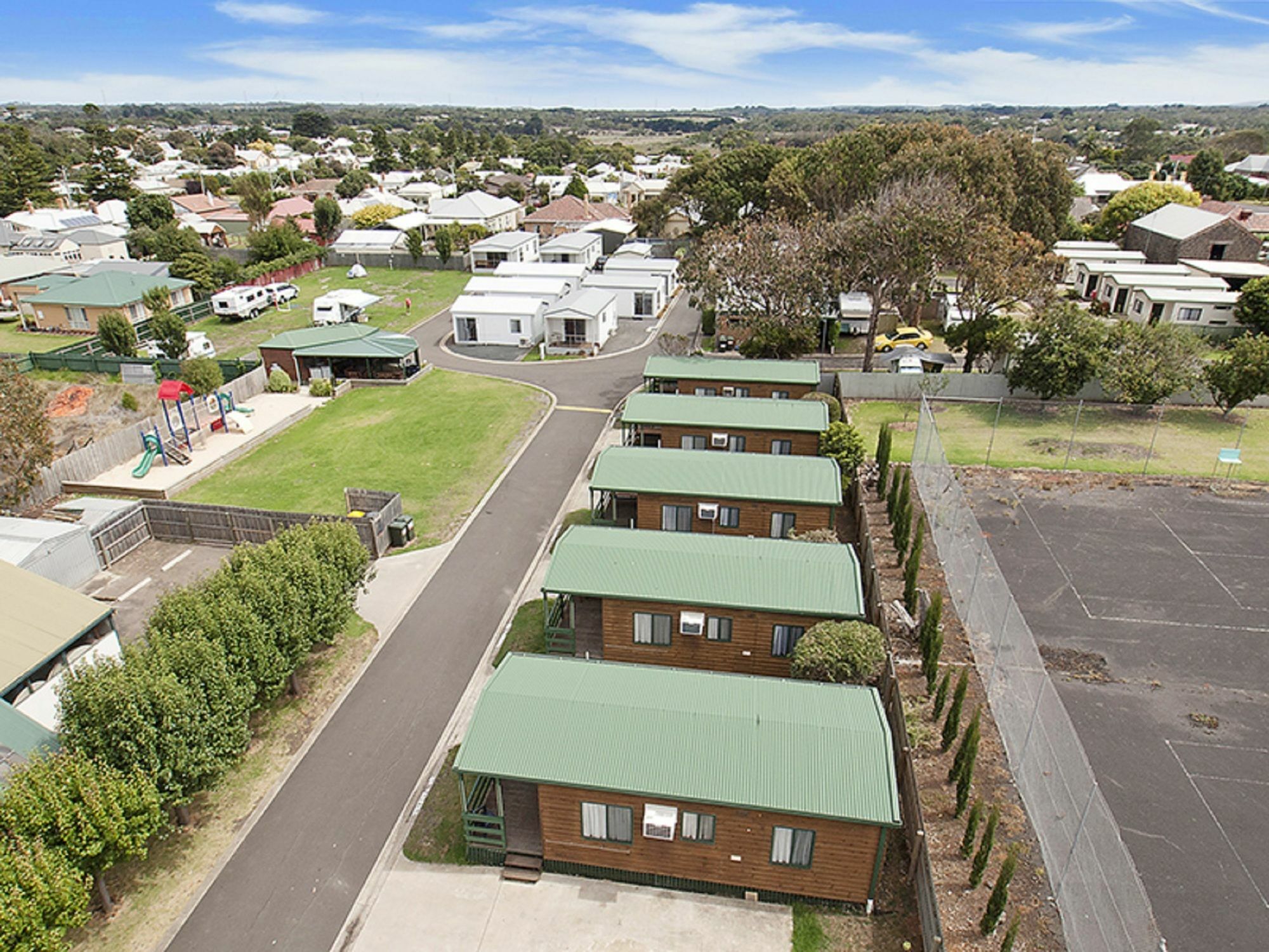 Portland Holiday Village Exterior photo